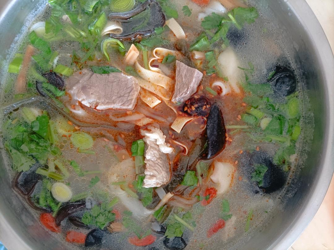 羊肉炝锅烩面