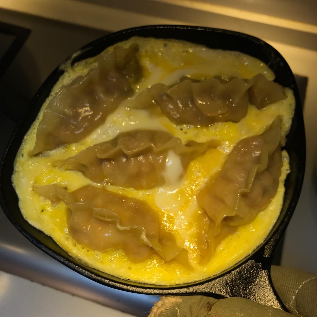 早餐来一锅香脆的生煎饺子