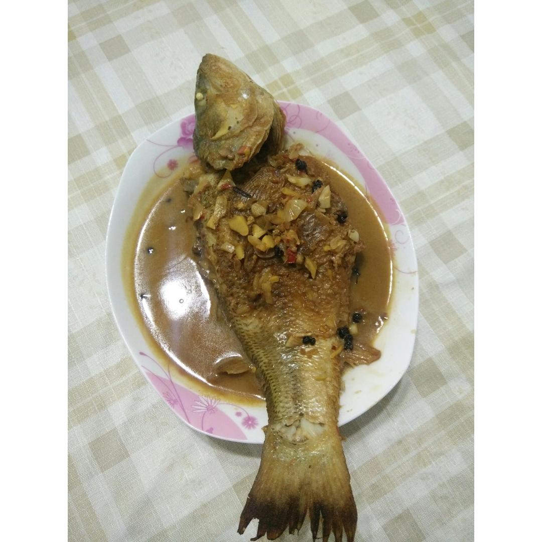 红烧鱼