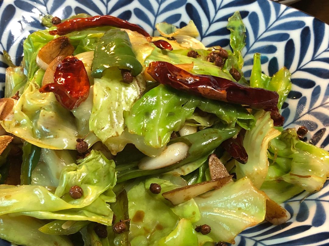 干锅手撕卷心菜