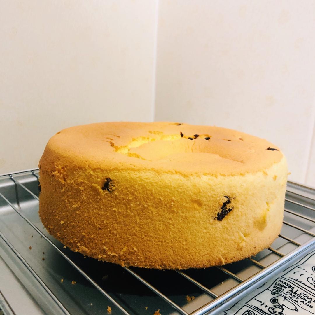 烤箱做蛋糕（戚风蛋糕的做法）