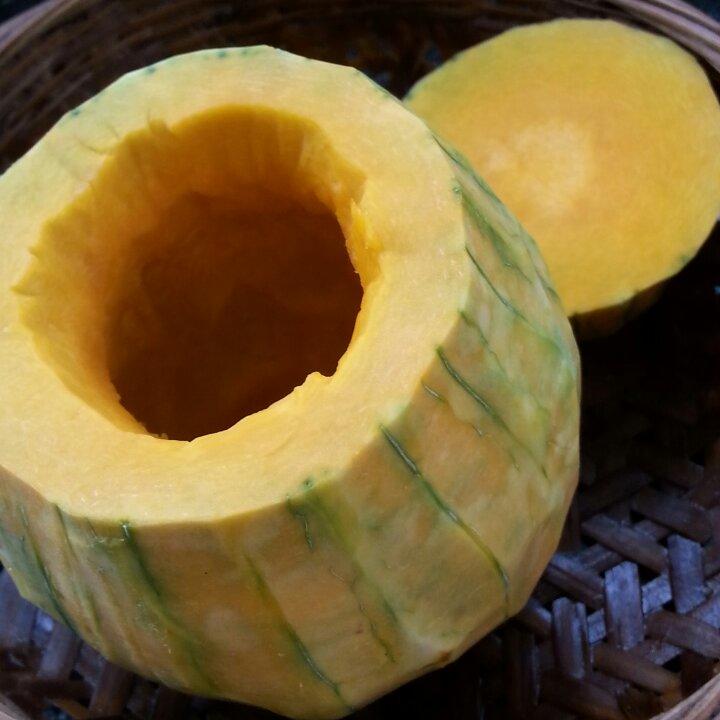 南瓜鸡肉盅