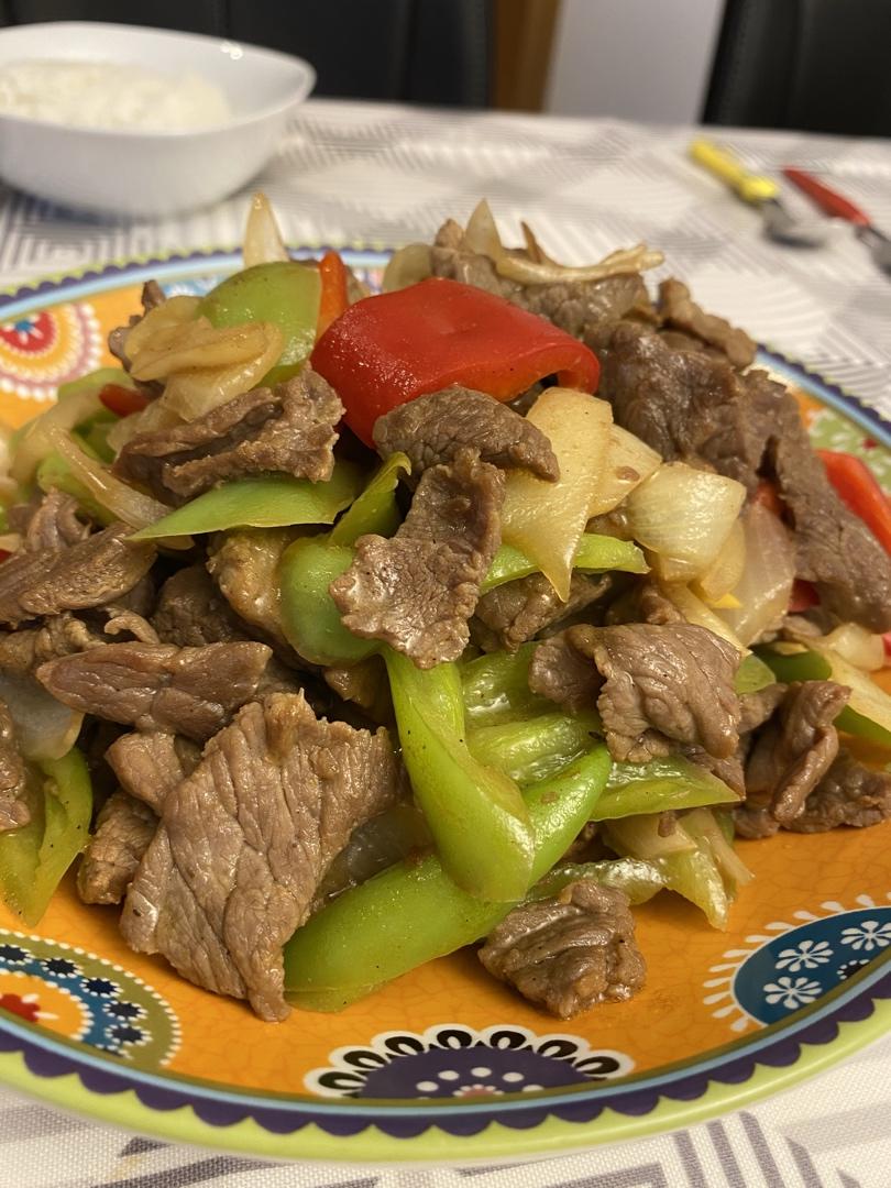 如何炒出嫩牛肉