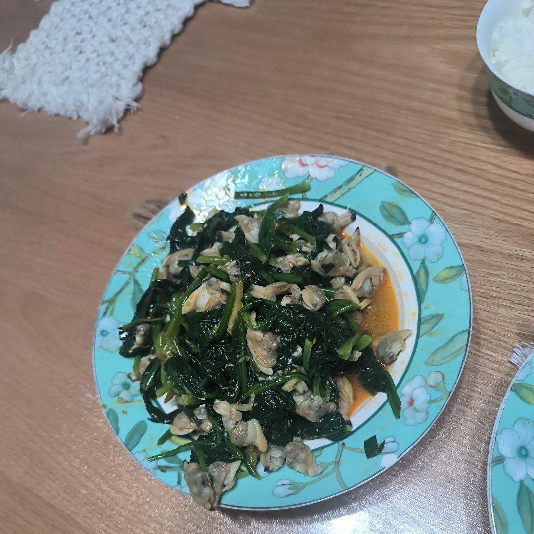 菠菜拌毛蚬子