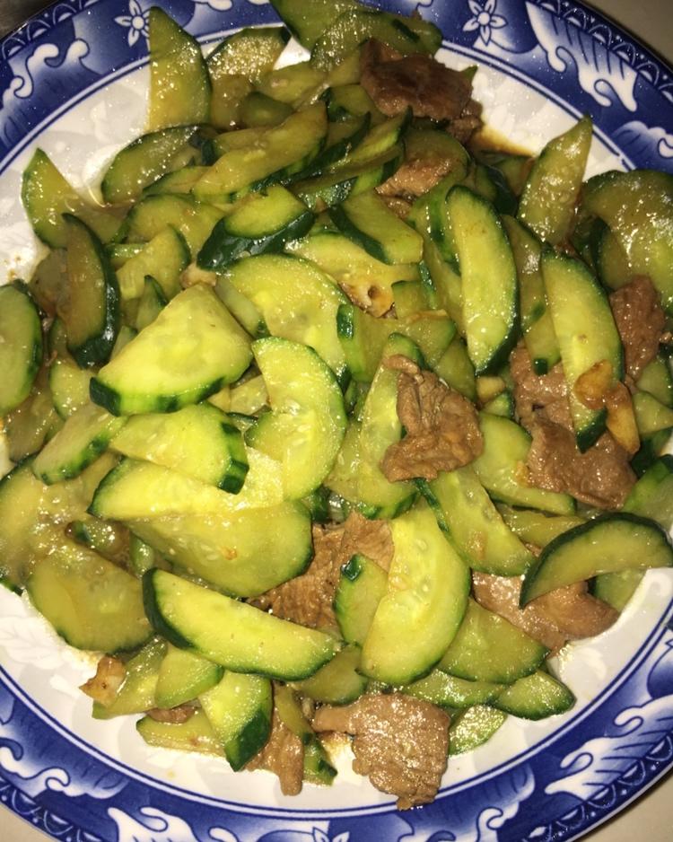 快手🥒黄瓜炒肉