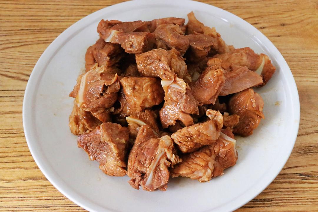 红烧月牙骨
