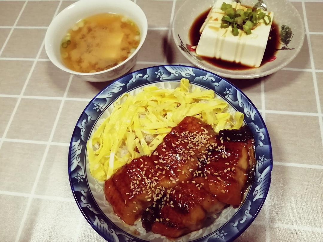 正宗的日式鳗鱼饭|鳗鱼加热有讲究