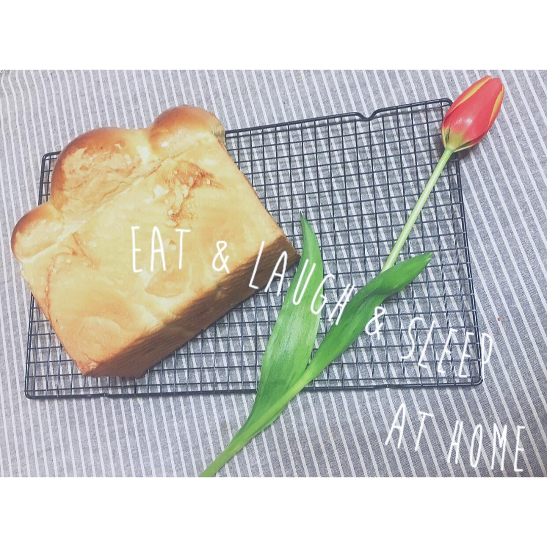 基础面包制作 Basic Bread (Loaf&Roll)