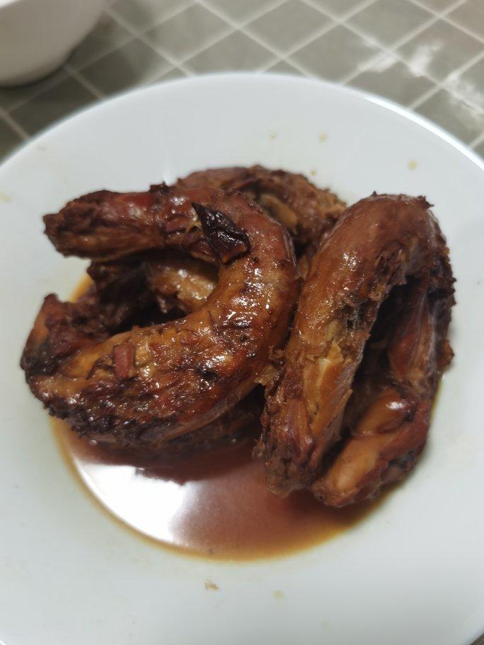 简单又好吃的啤酒吮指鸡脖