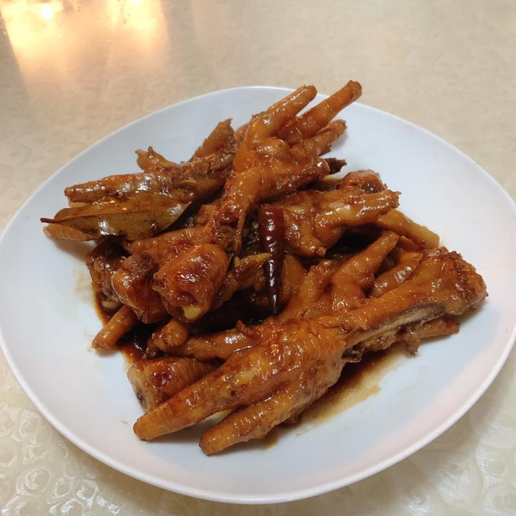 “销魂”卤鸡爪