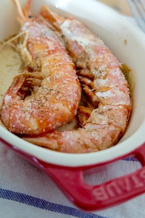 盐烤阿根廷红虾的做法 步骤4
