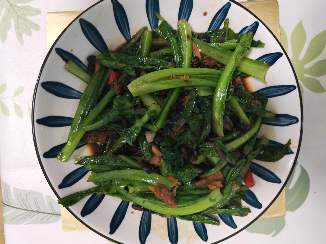 家常菜豆豉鲮鱼油麦菜