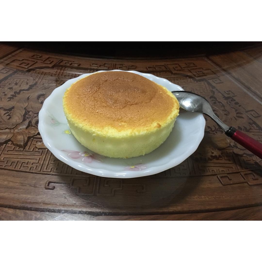 超软的~酸奶蛋糕