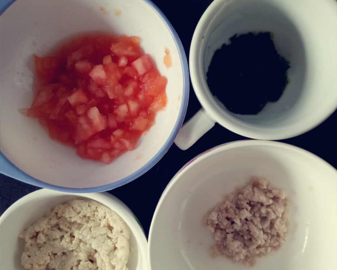 宝宝辅食之西红柿🍅肉沫豆腐盖饭的做法 步骤1