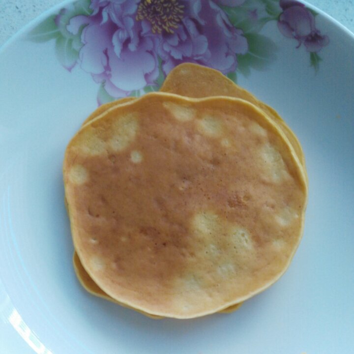 【减脂早餐】无油香蕉松饼（超简单）