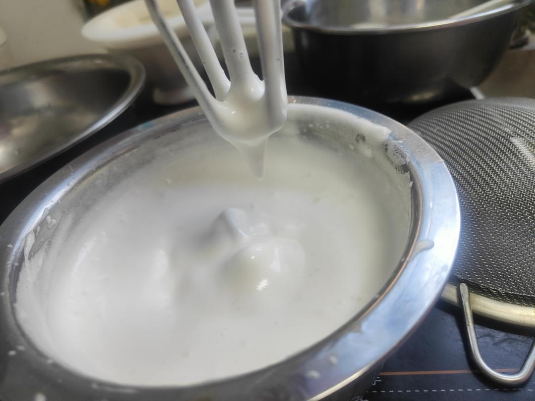 不开裂 不掉皮 保姆级基础蛋糕卷做法 这次一定要把你们给教会了