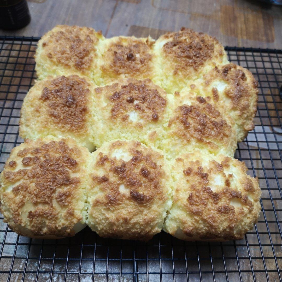 快手椰蓉小餐包（一次发酵照样柔软又拉丝）