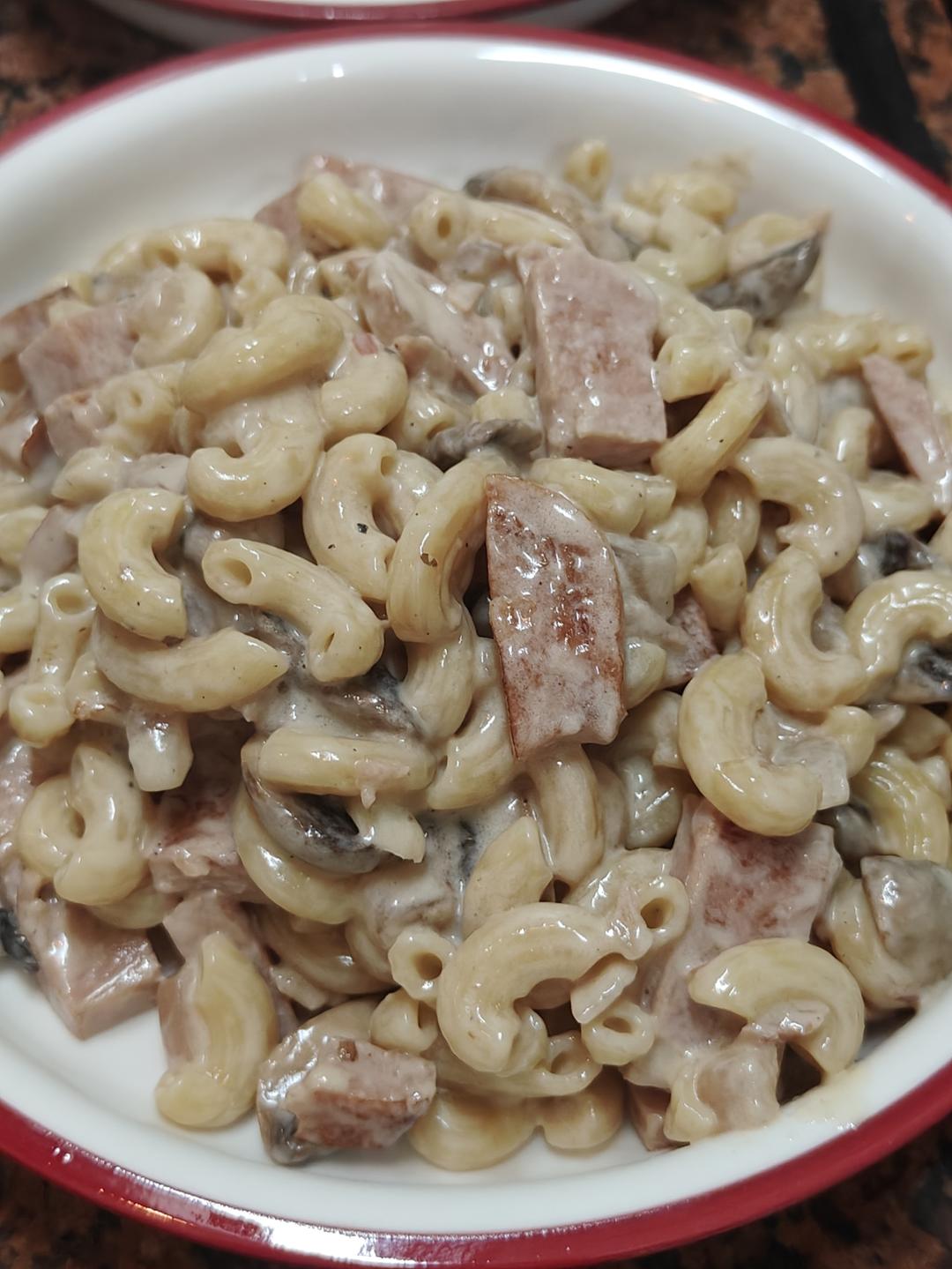 奶油蘑菇通心粉