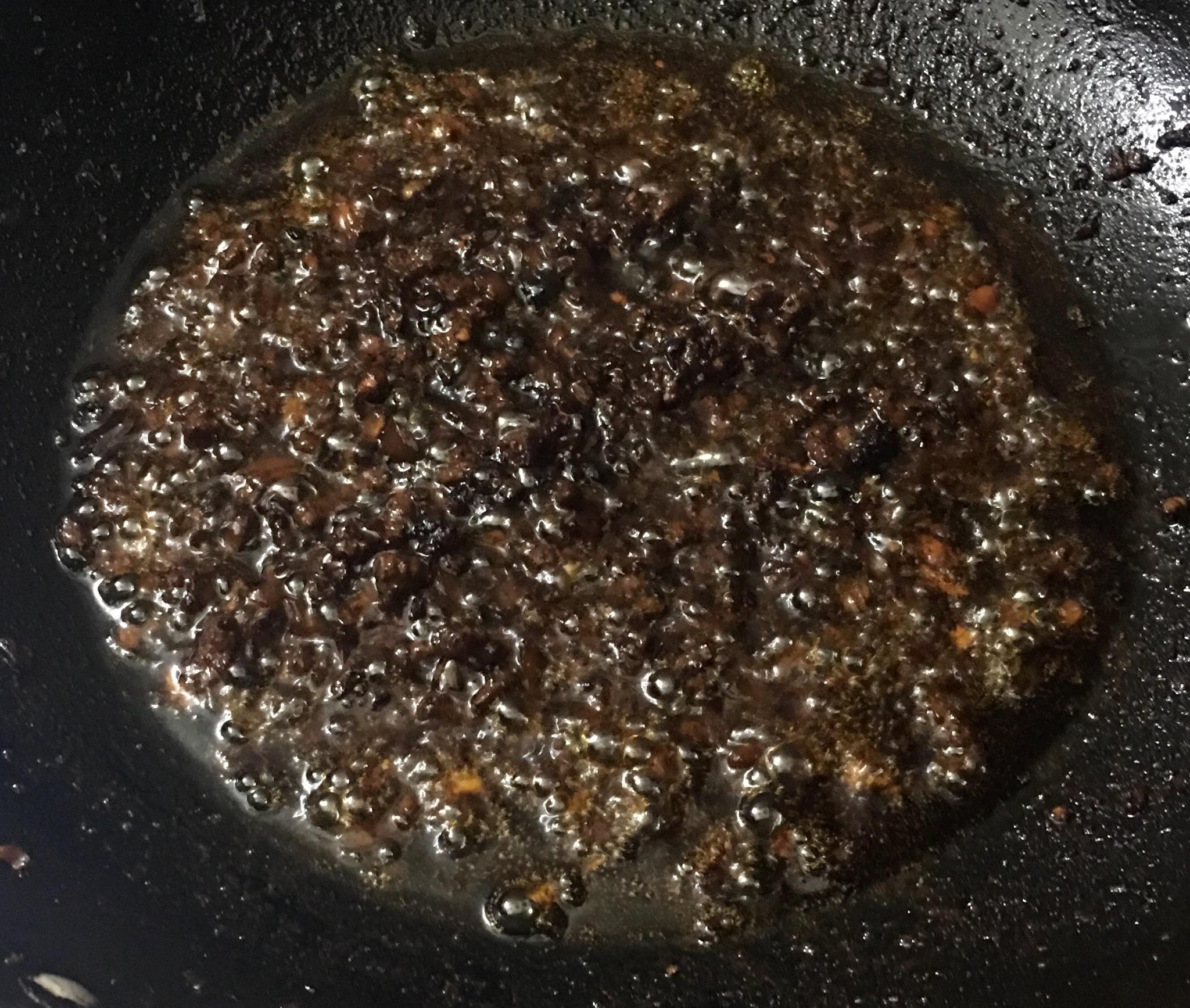 榨菜豆豉牛肉酱的做法 步骤7