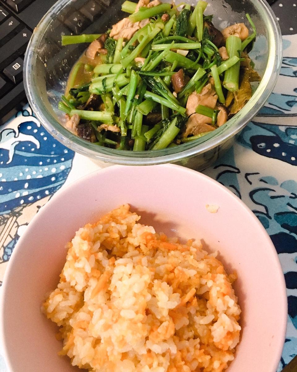 〔KK在轻食减脂〕今晚吃不放油但是超下饭的鸡——香菇焖鸡腿煲🍗