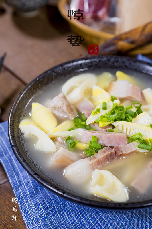 金字火腿做的【金字美食厨房】腌笃鲜