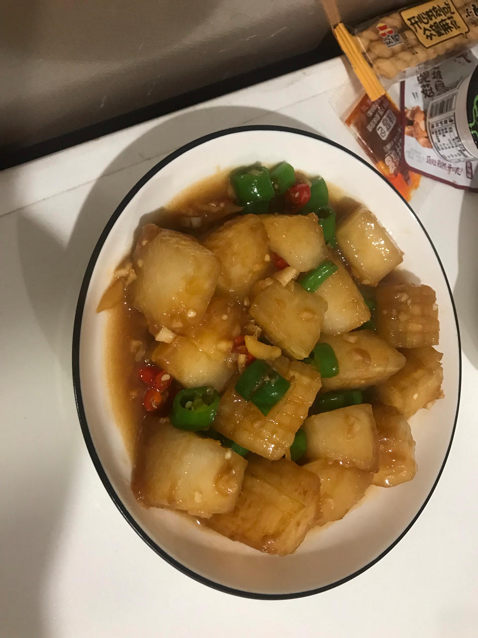红烧冬瓜最完美做法，不加一滴水，瞬间秒杀红烧肉