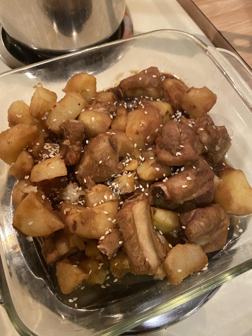 土豆烧排骨
