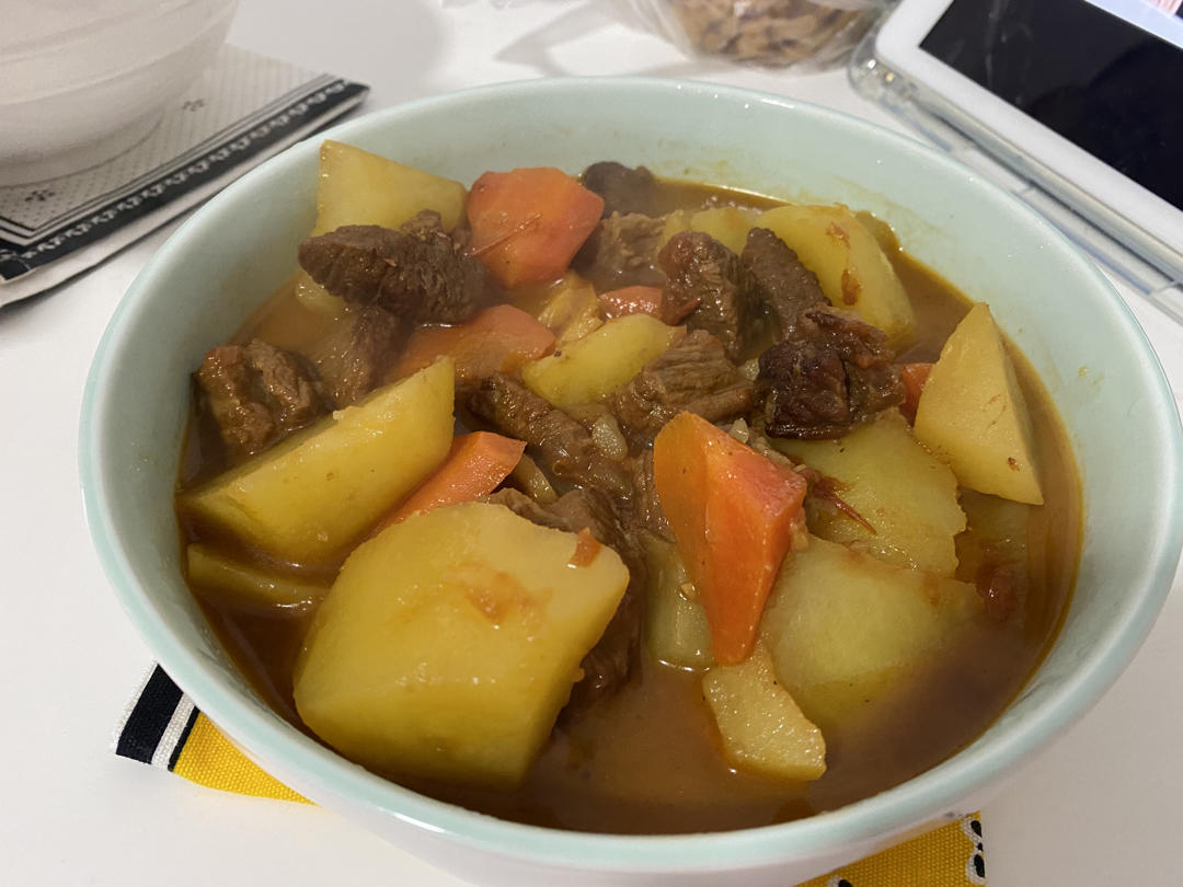 番茄土豆炖牛腩