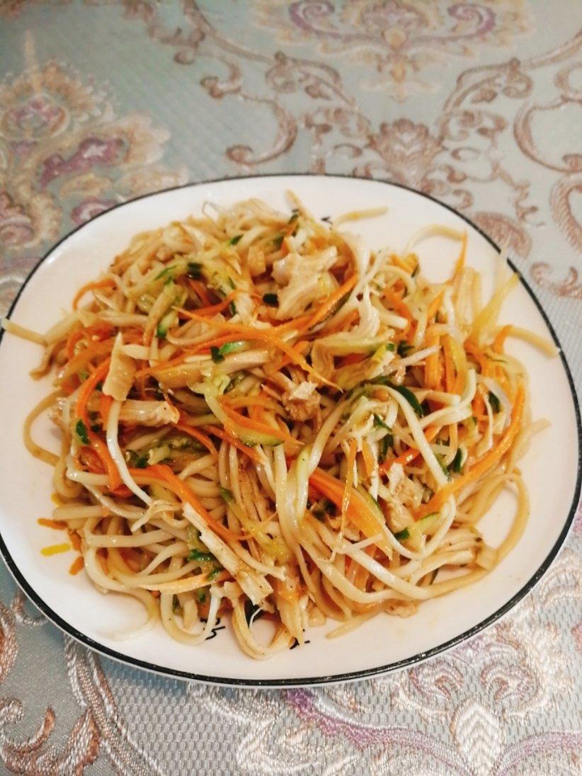 姥姥的爽口凉面！（干拌挂面）