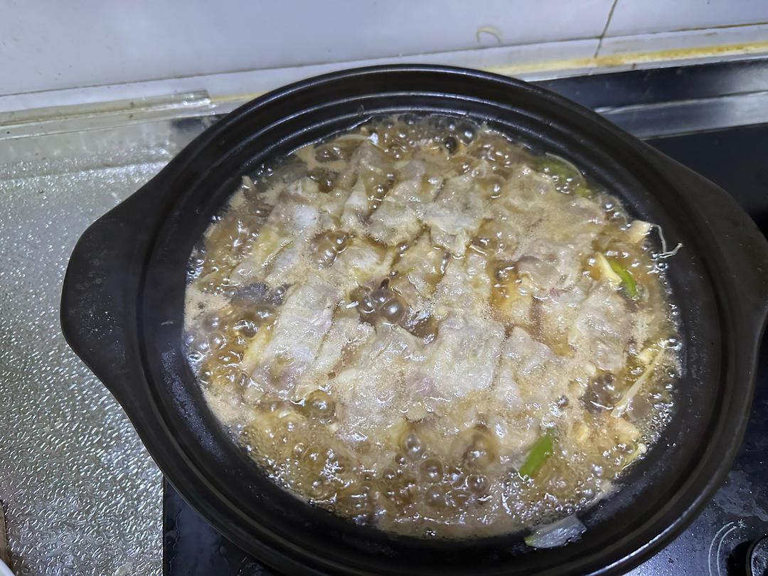 土大力牛肉粉丝砂锅100％还原「汤