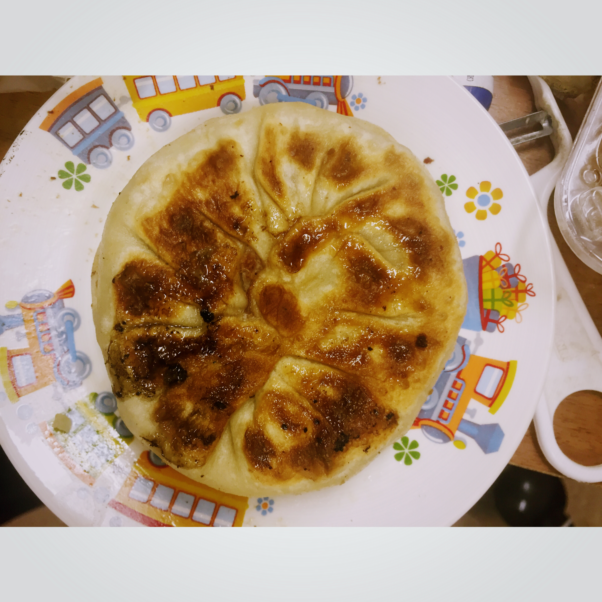 【视频】牛肉馅饼鲜嫩多汁的秘笈