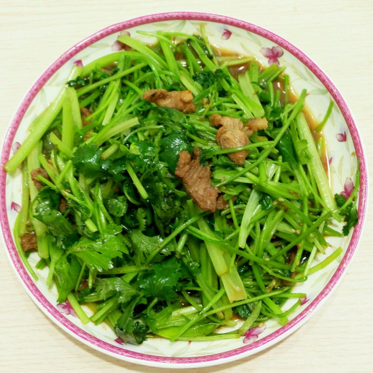 香菜炒肉丝