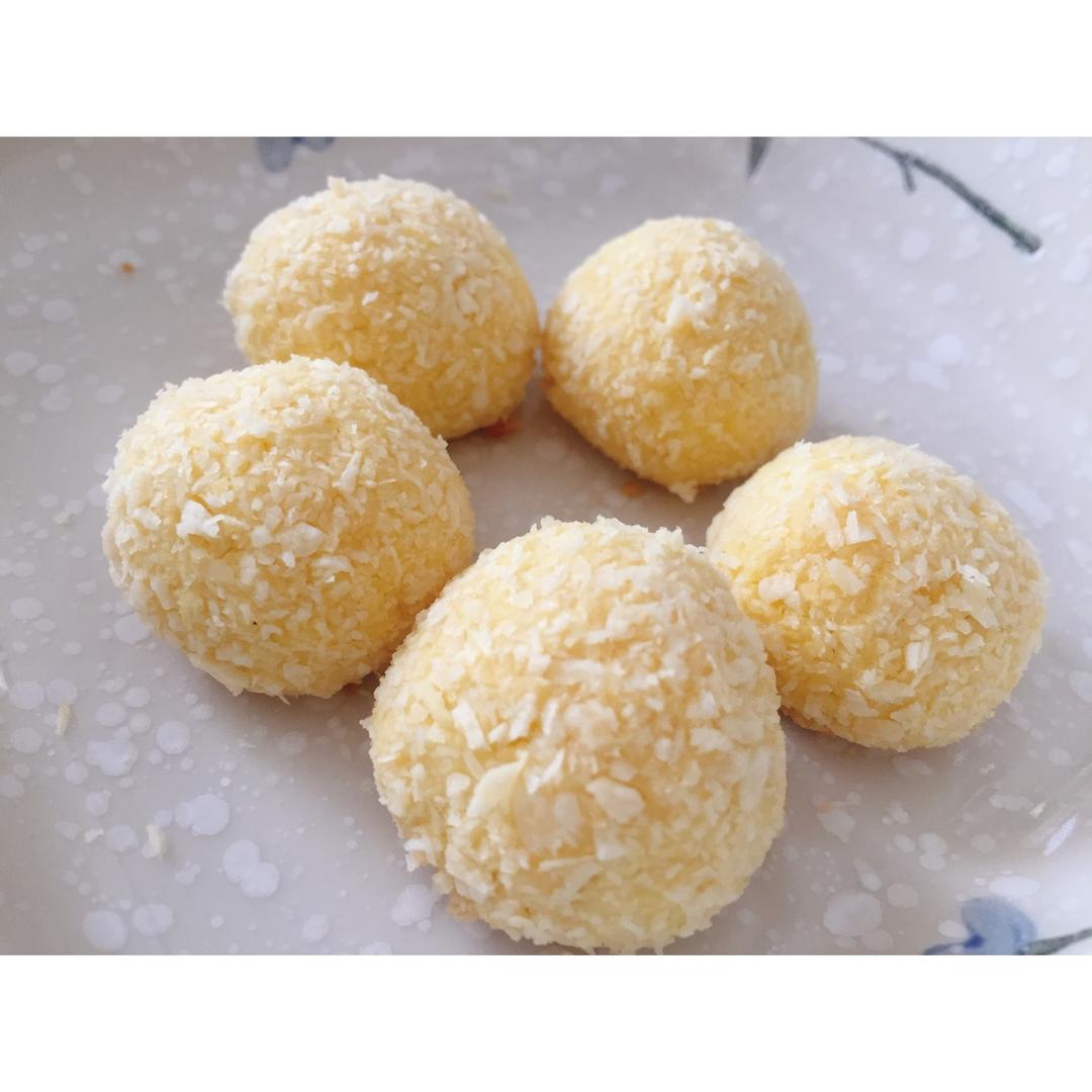 黄金椰丝球