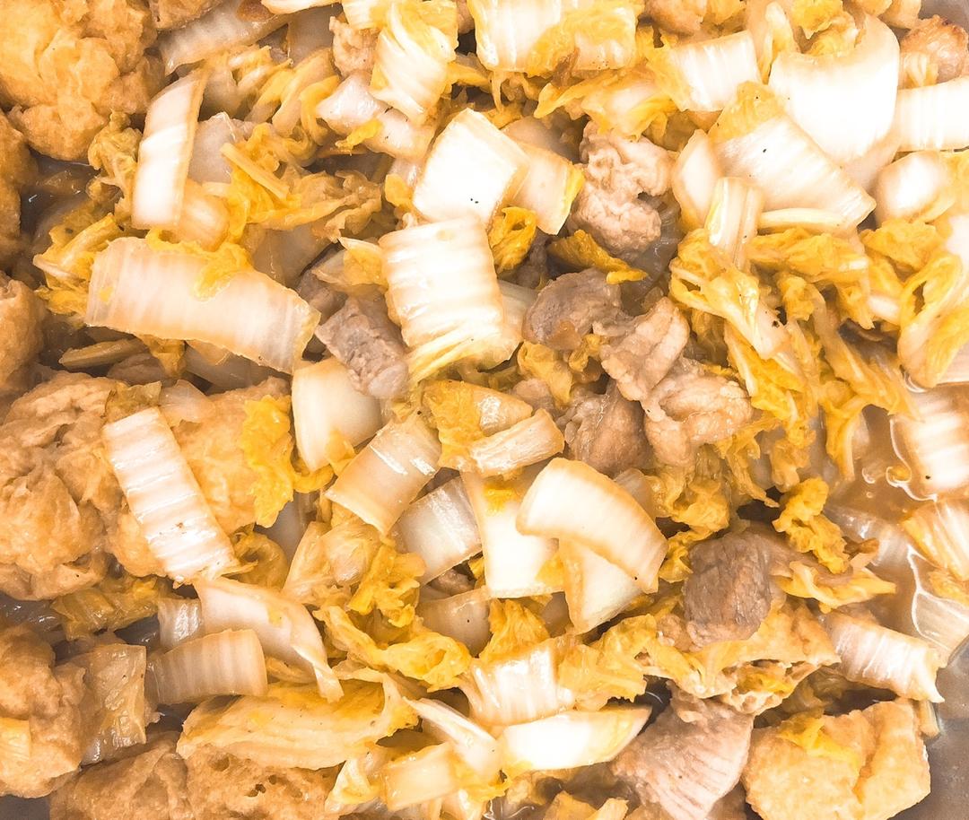 油豆腐炖白菜