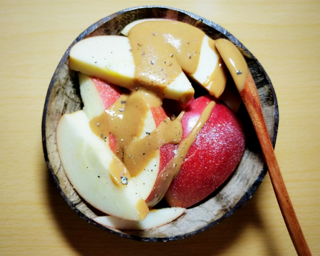 苹果蘸花生酱的做法