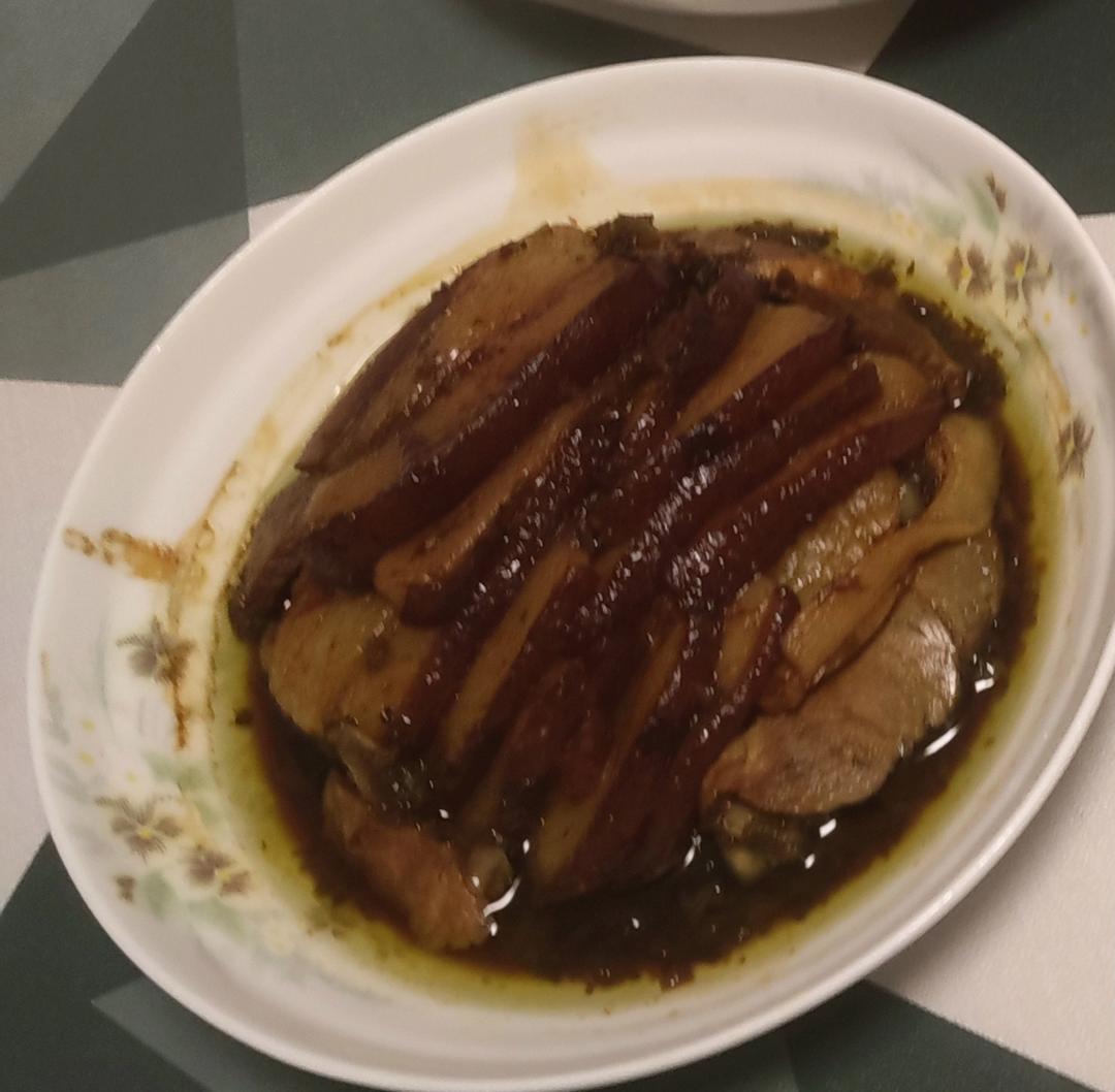 秒杀餐馆的咸烧白（芽菜扣肉）