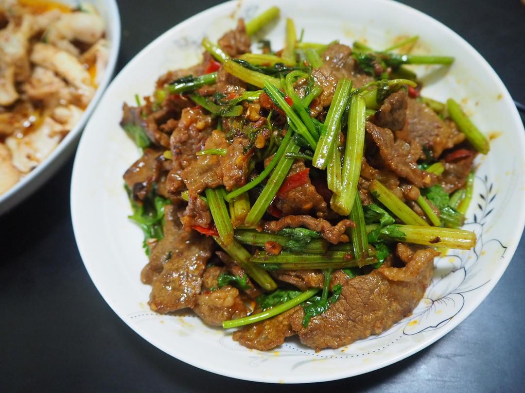 小炒黄牛肉（湘菜）