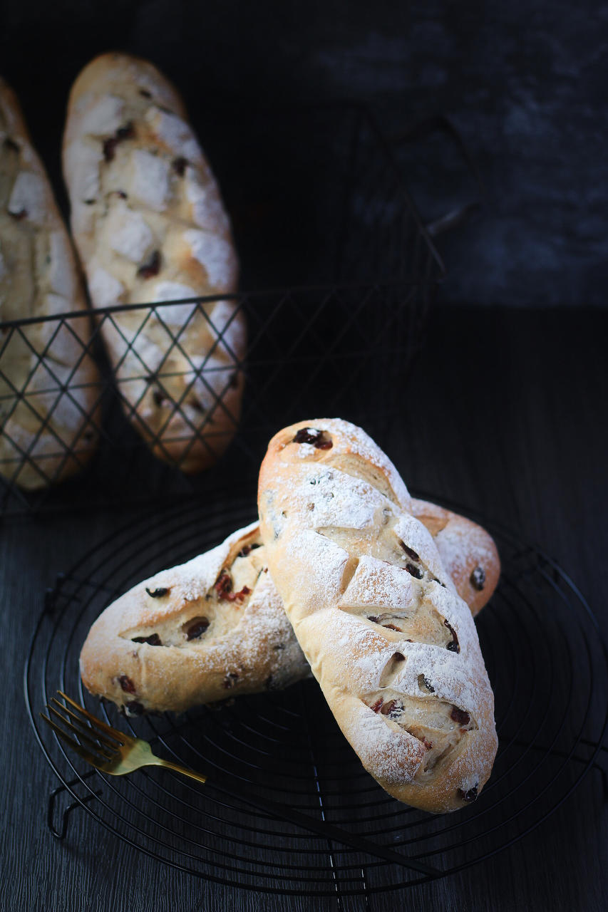 全麦蔓越莓软欧包