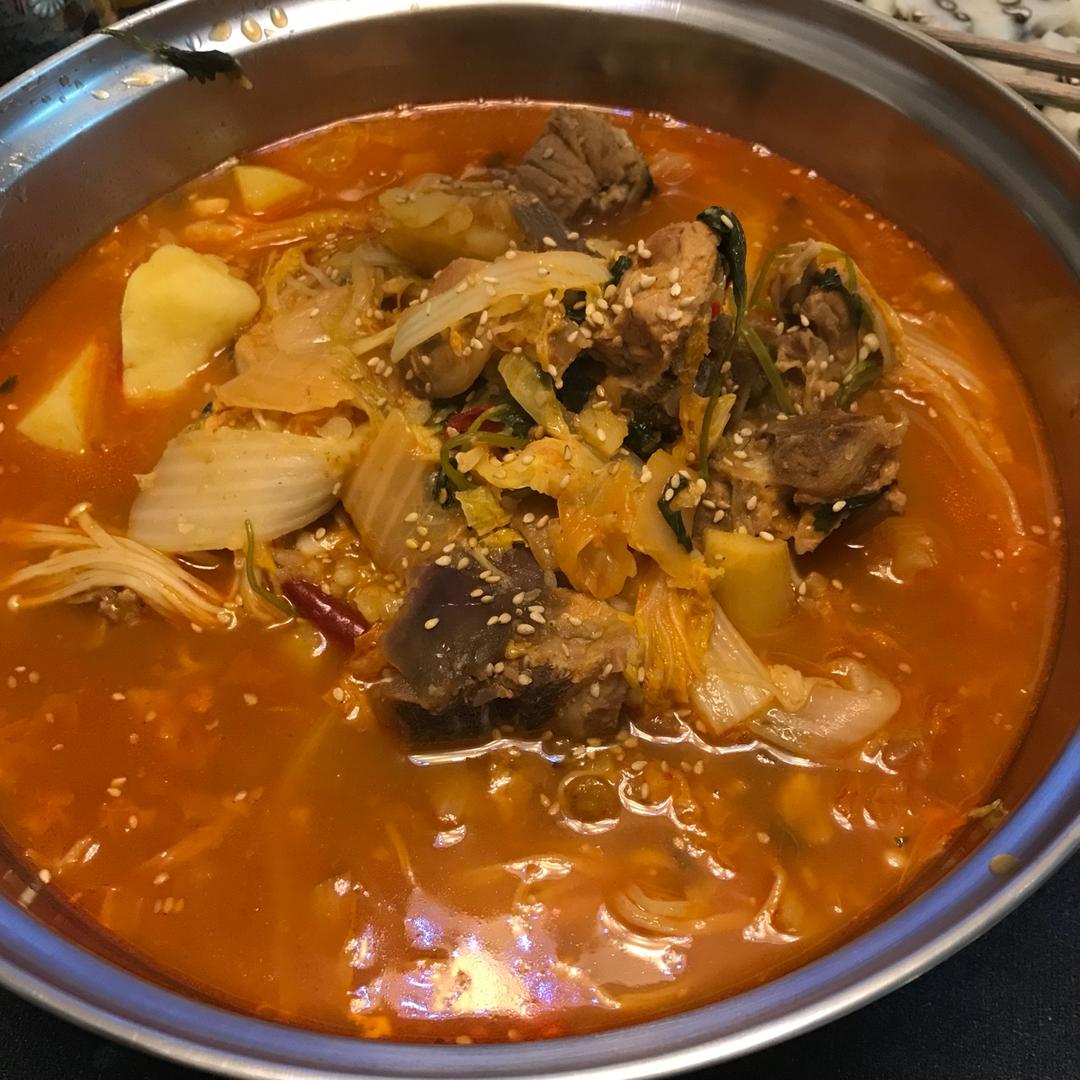 韩国排骨汤