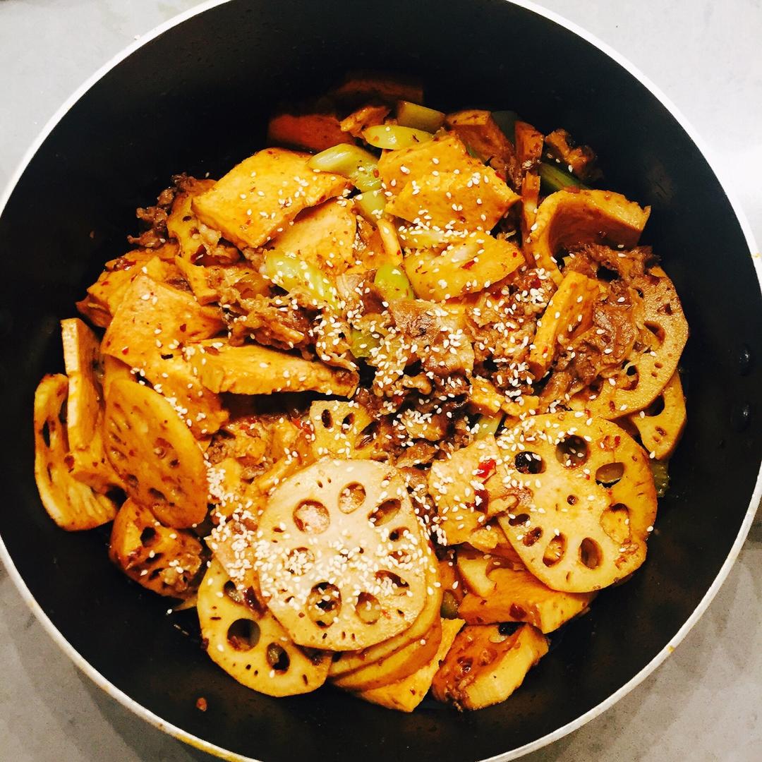 大宝桃子做的麻辣香锅