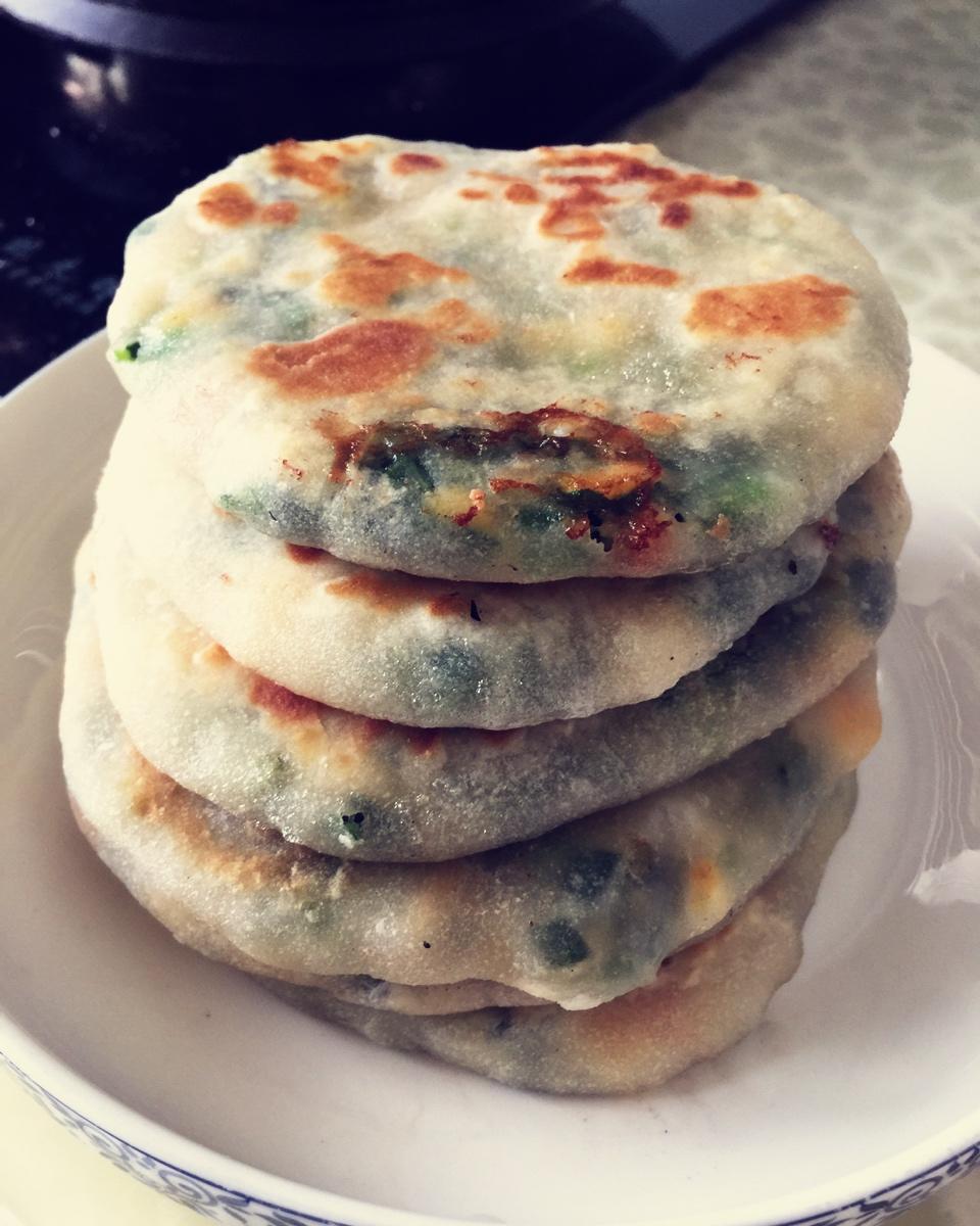 皮薄馅大～韭菜鸡蛋饼