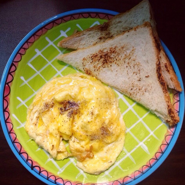 emilytam做的scrambledeggs西式黄油炒蛋