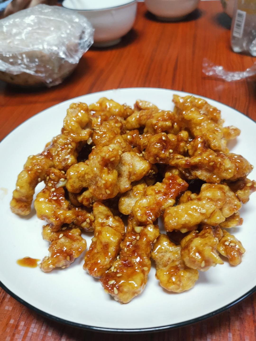 厨师长教你：“糖醋里脊”的老式经典做法，酸甜可口，小孩最爱