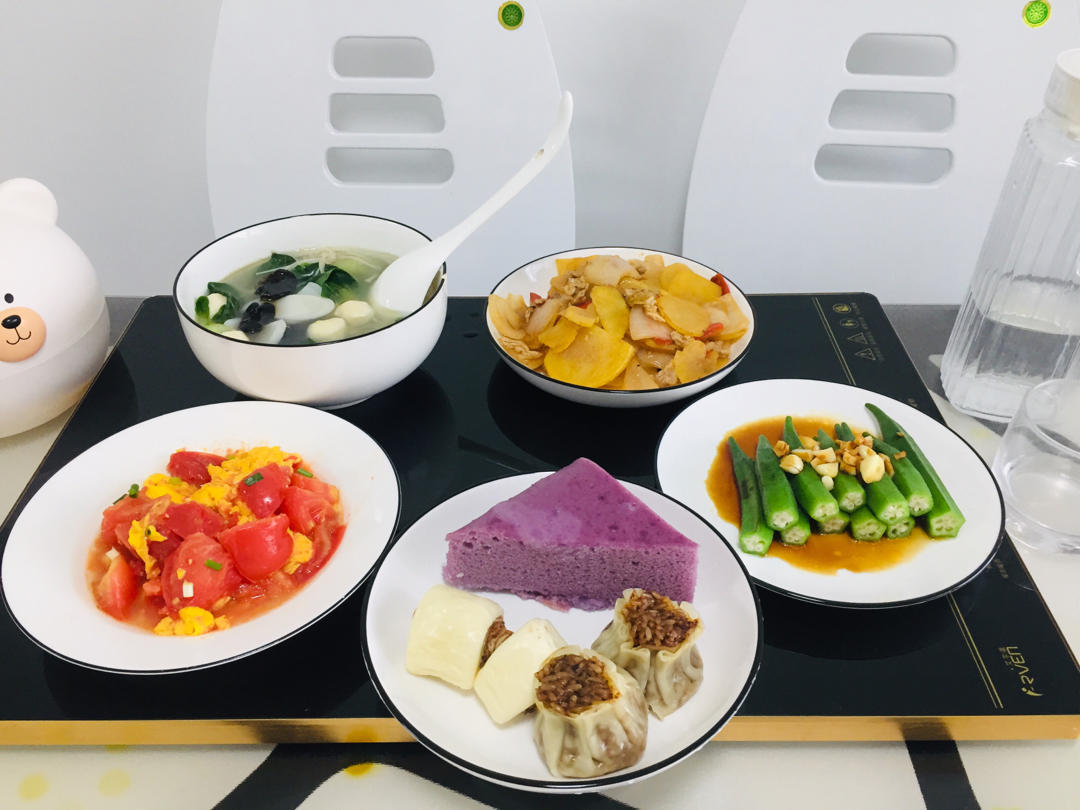 番茄炒鸡蛋（超浓的番茄味）