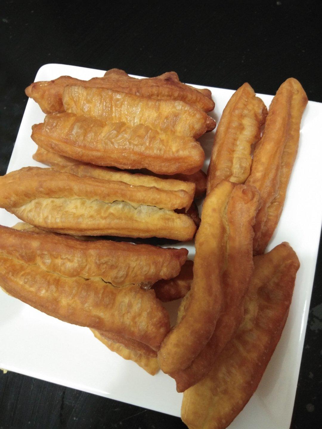 自制蓬松酥脆大油条