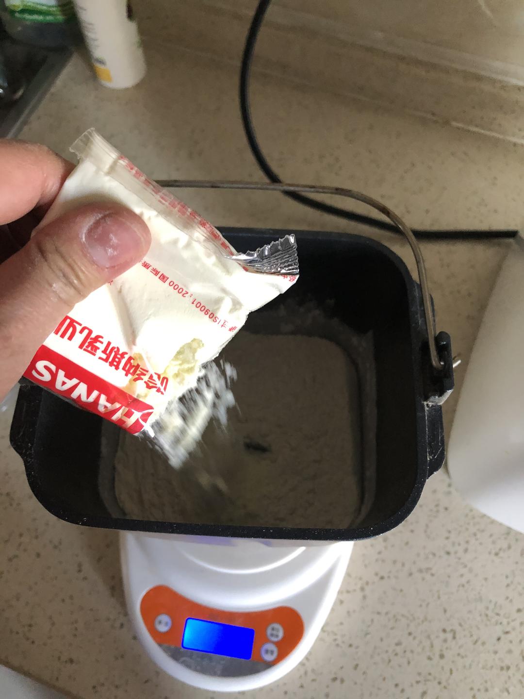 纯奶手撕吐司的做法 步骤1