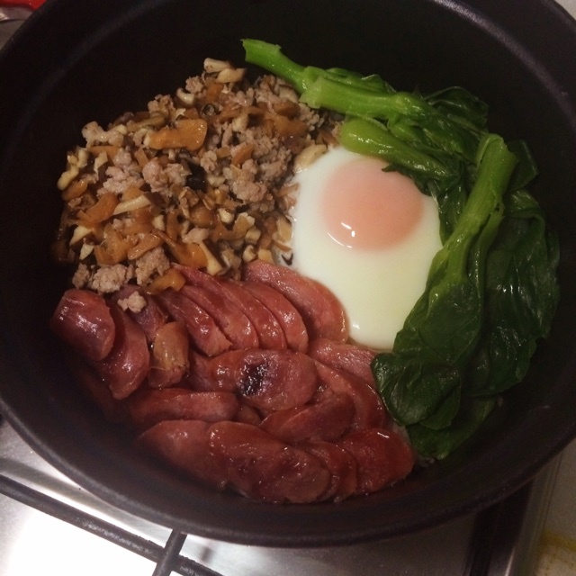 香肠煲仔饭
