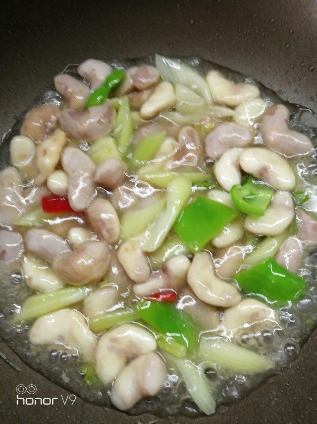 西芹炒菱角