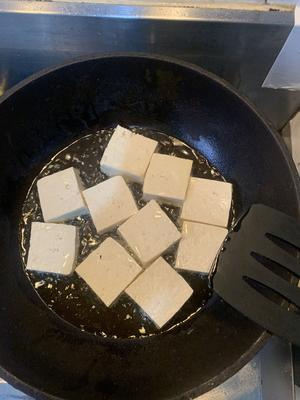 绝对下饭的烧豆腐的做法 步骤2