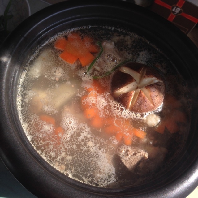 电饭锅炖排骨汤